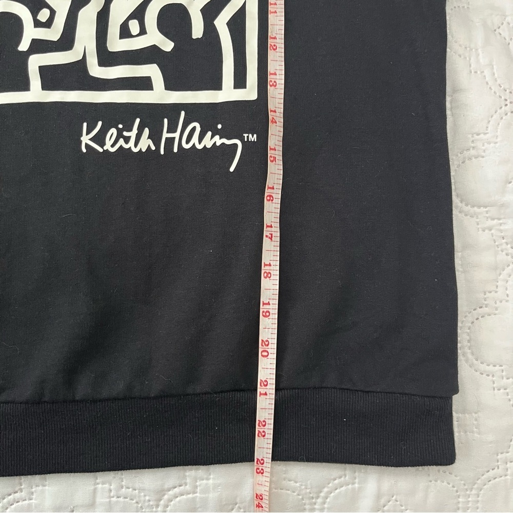 Keith Haring Graphic Heart Sweatshirt Womens Pullover Black Size S - Picture 8 of 16
